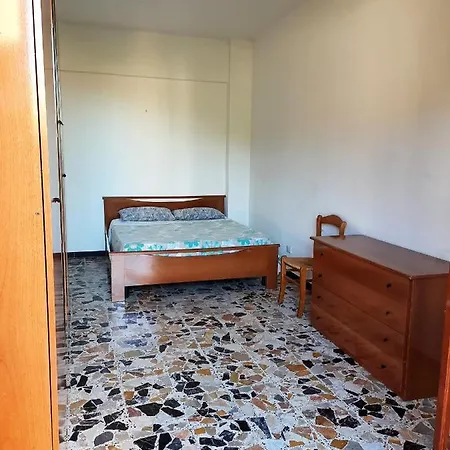 Appartamento Giustenice Daire